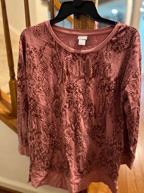 Chico's Dusty Rose Snake-Print Pullover
